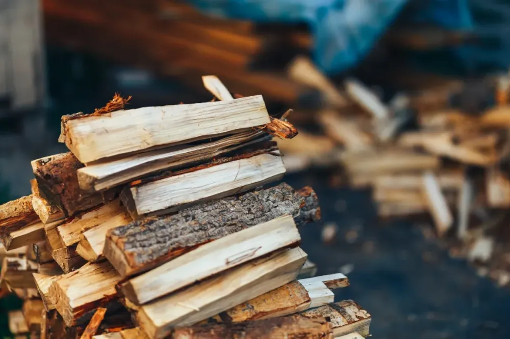 Vente bois de chauffage à Saint-Etienne de Saint-Geoirs